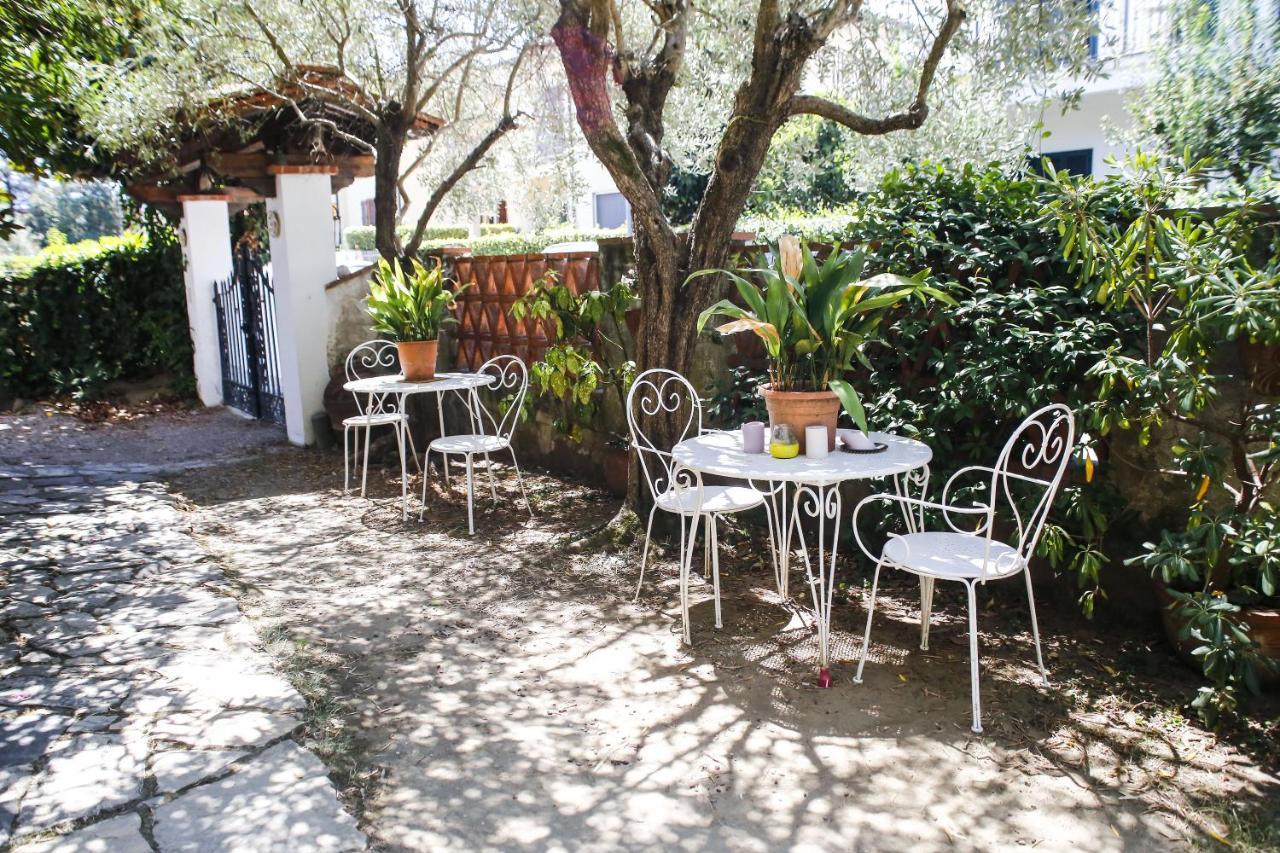 فندق Enzo'S House لوكا المظهر الخارجي الصورة