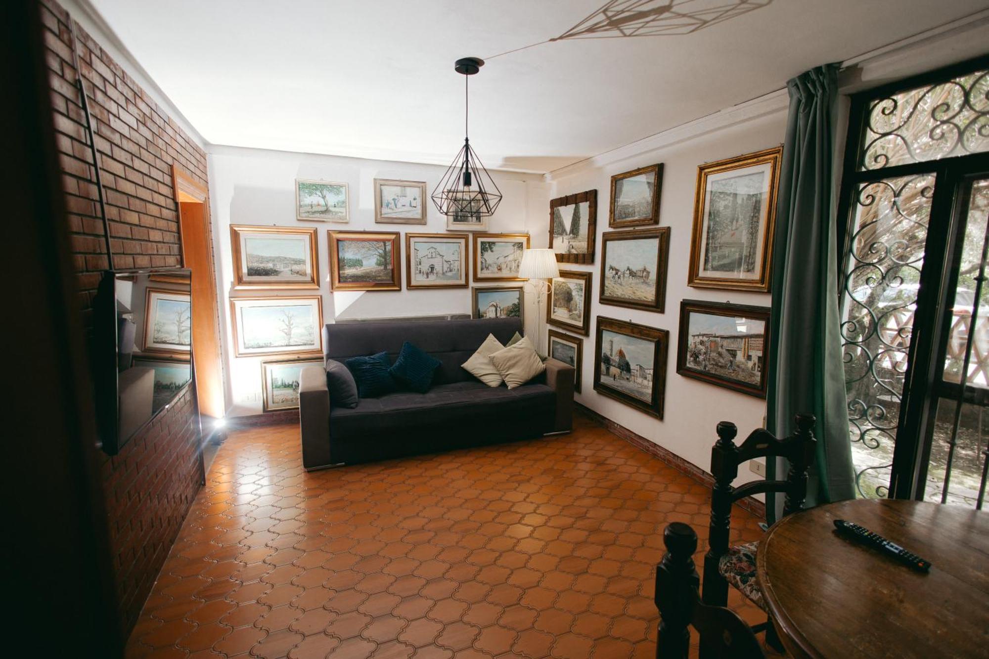 فندق Enzo'S House لوكا المظهر الخارجي الصورة