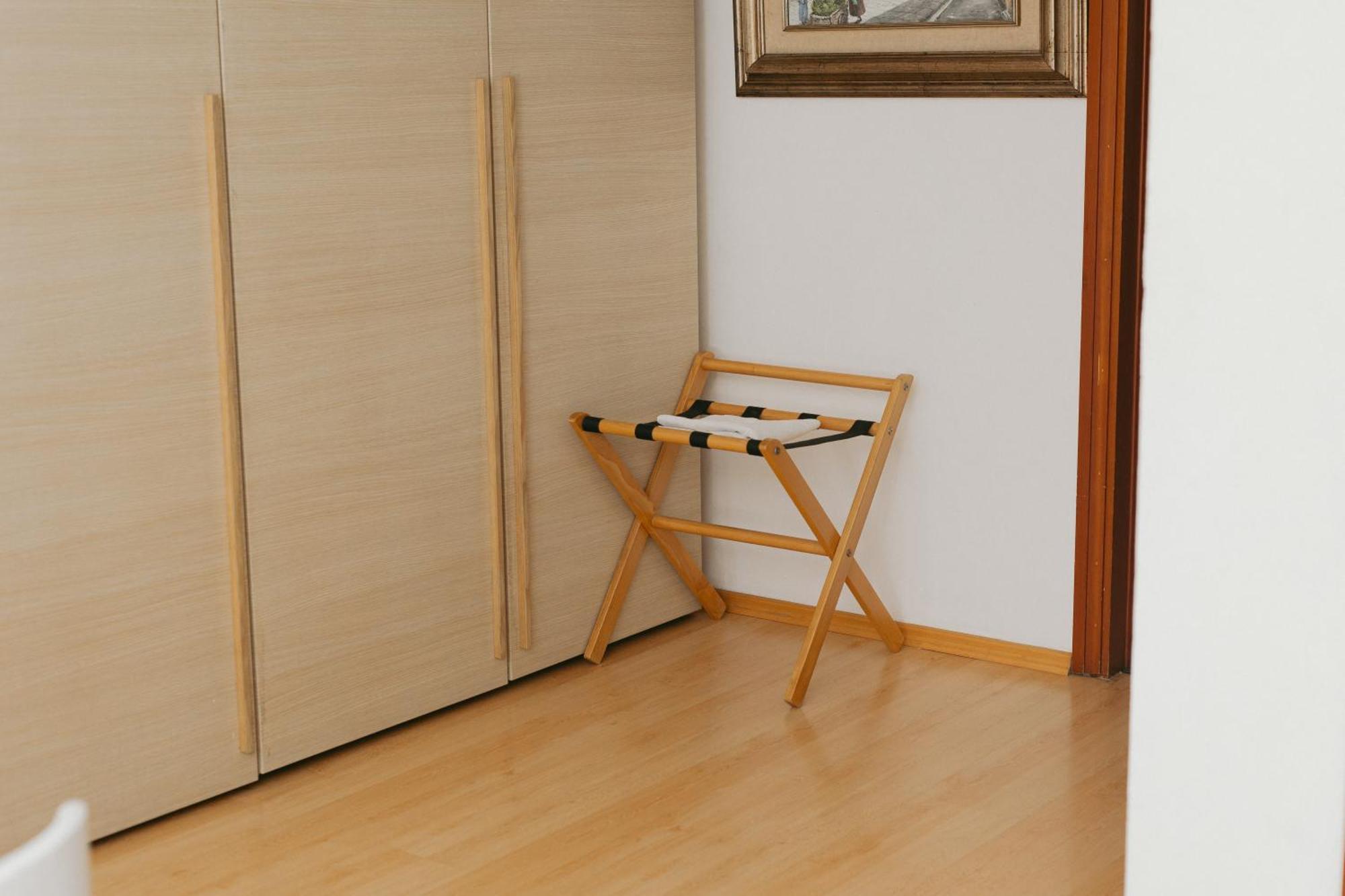 فندق Enzo'S House لوكا المظهر الخارجي الصورة
