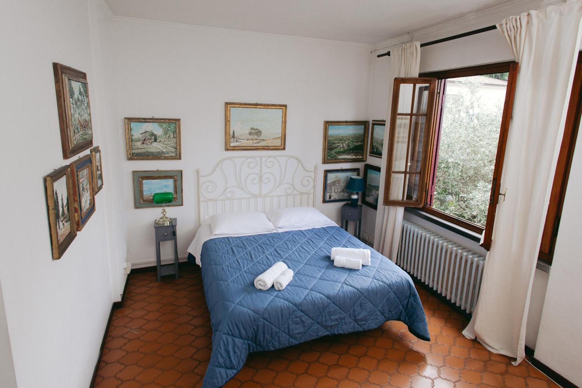 فندق Enzo'S House لوكا المظهر الخارجي الصورة