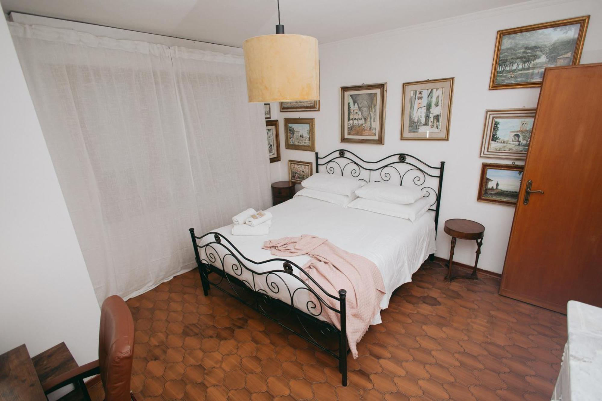 فندق Enzo'S House لوكا المظهر الخارجي الصورة